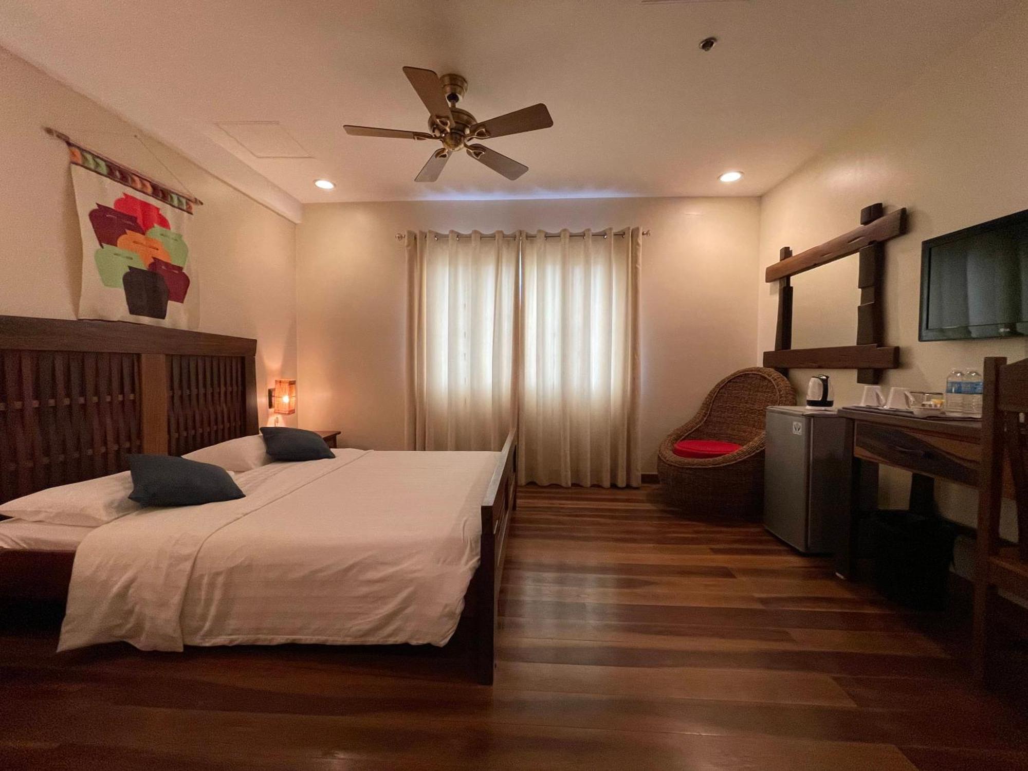 Corto Del Mar Hotel Coron Luaran gambar
