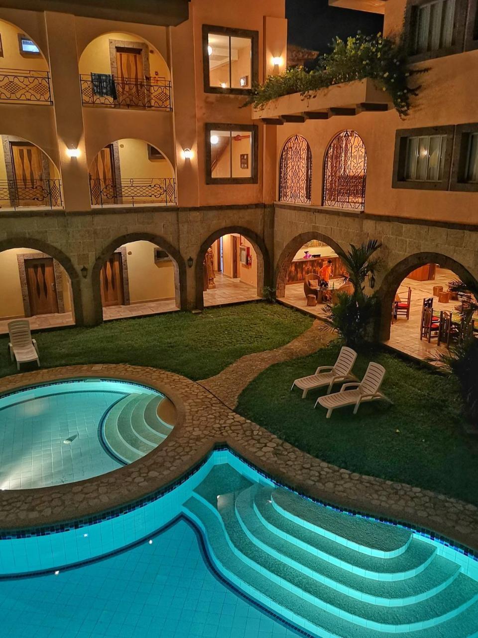Corto Del Mar Hotel Coron Luaran gambar